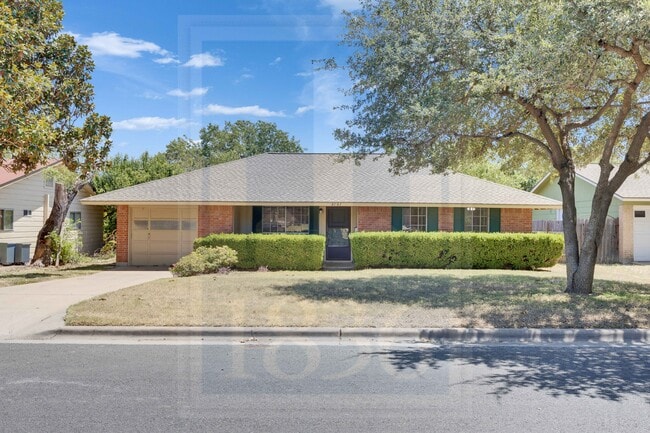 property at 8701 Clarewood Dr