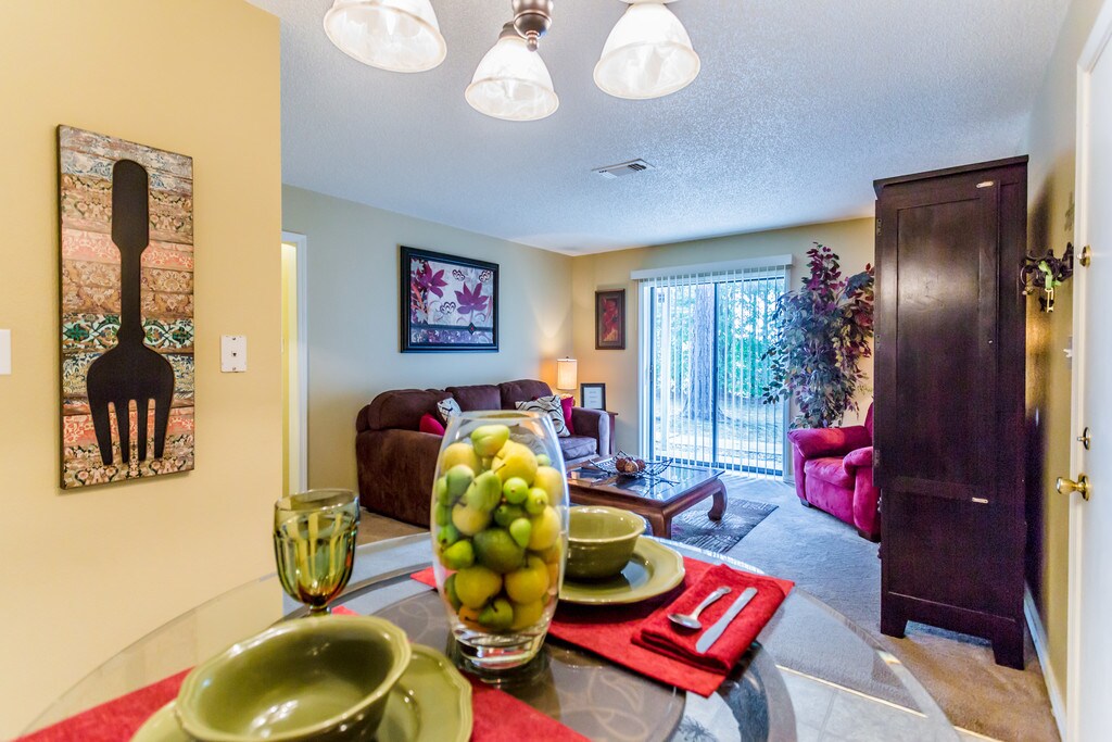 Ridgewood Apartments in Hot Springs National Park, AR