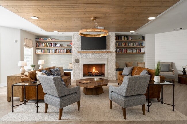 Oak Grove at Blake Farm