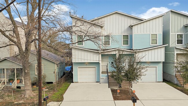 property at 1405 E 33rd St