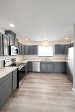 1015 Lincoln St in Hoquiam, WA - Building Photo - Building Photo