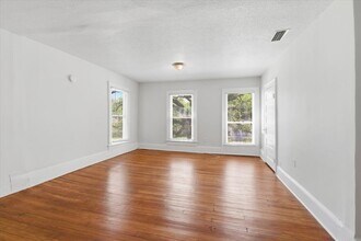 2837 Lydia St in Jacksonville, FL - Building Photo - Building Photo