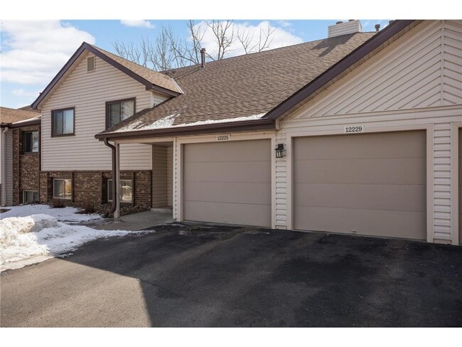 12229 42nd Ave N in Minneapolis, MN - Building Photo - Building Photo