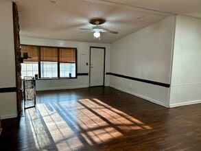 2897 W Gibbs Rd in Virginia Beach, VA - Building Photo - Building Photo