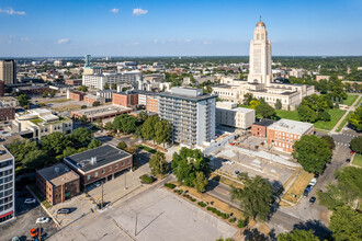 Sky Park - Newly Renovated in Lincoln, NE - Building Photo - Building Photo