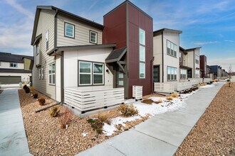 1643 Rose Quartz Hts in Colorado Springs, CO - Building Photo - Building Photo