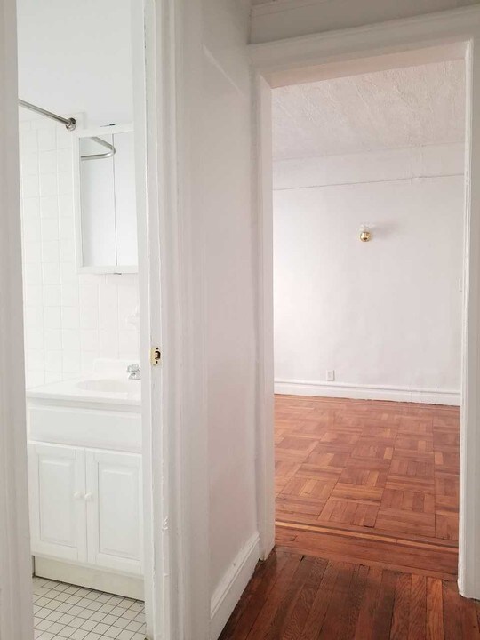 2961 Marion Ave in Bronx, NY - Building Photo