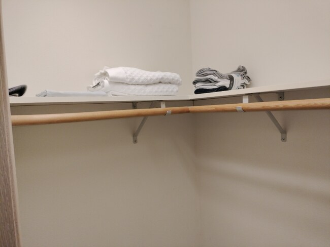 642 SW Ruby St photo'