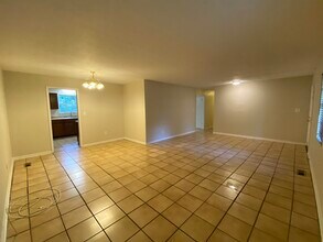 2506 Waldemar Ln in Tallahassee, FL - Building Photo - Building Photo