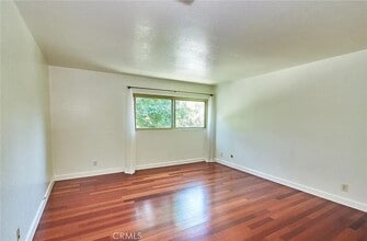 2386 E Del Mar Blvd in Pasadena, CA - Building Photo - Building Photo