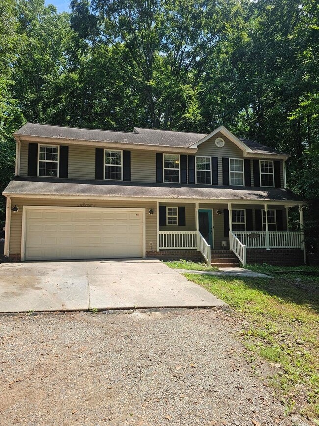 property at 5679 Hickory Fork Rd