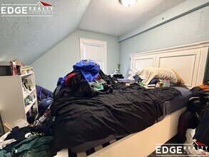 30 Mount Hope St in Boston, MA - Foto de edificio - Building Photo