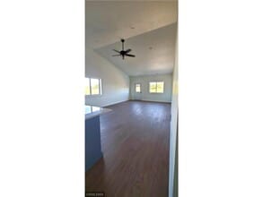 1229-1231 Wisteria Ln in New Richmond, WI - Building Photo - Building Photo