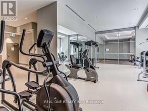 591 Sheppard Ave E in Toronto, ON - Building Photo - Building Photo
