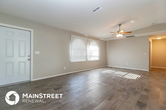3117 NE 6th Ave in Cape Coral, FL - Building Photo - Building Photo