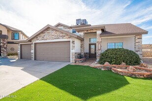 12501 Sun Haven Dr in El Paso, TX - Building Photo