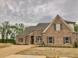 688 Dudley Dr in Hernando, MS - Building Photo