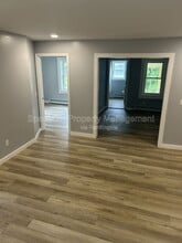 100 Mt Vernon Ave in Augusta, ME - Building Photo - Building Photo
