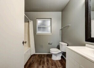 710 Johnson St in Meeker, OK - Building Photo - Building Photo