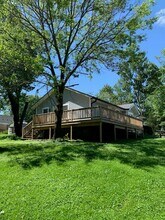 607 W Duncan Dr in Bloomington, IN - Foto de edificio - Building Photo