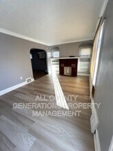 13309 Christine Ave in Garfield Heights, OH - Building Photo - Building Photo