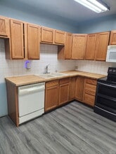 626 Cove Rd in Weirton, WV - Building Photo - Building Photo