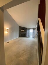 552 Alton Ct in Carol Stream, IL - Building Photo - Building Photo