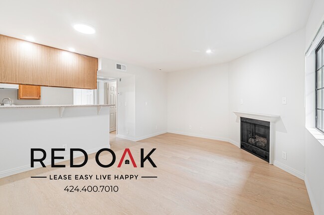 property at 4651 Cahuenga Blvd