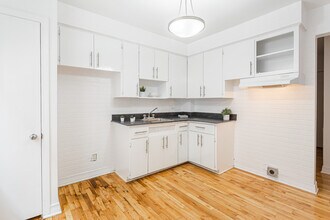 5900-5950 Rue Chambord in Montréal, QC - Building Photo - Building Photo