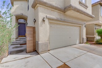 8108 Tilkuni Dr in Las Vegas, NV - Building Photo - Building Photo