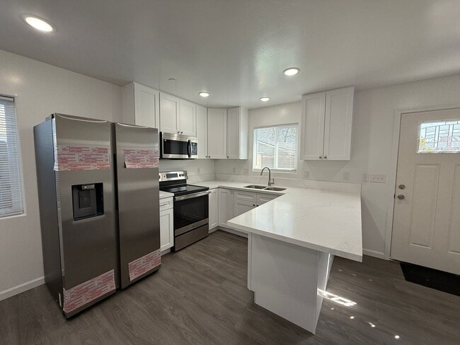 1520 Jonathan Pl in Santa Maria, CA - Building Photo - Building Photo