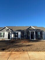 370 Acorn St in Sumter, SC - Building Photo