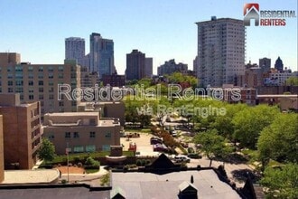 1707 N Prospect Ave in Milwaukee, WI - Building Photo - Building Photo