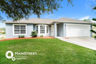 933 Carver Rd SE in Palm Bay, FL - Building Photo - Building Photo