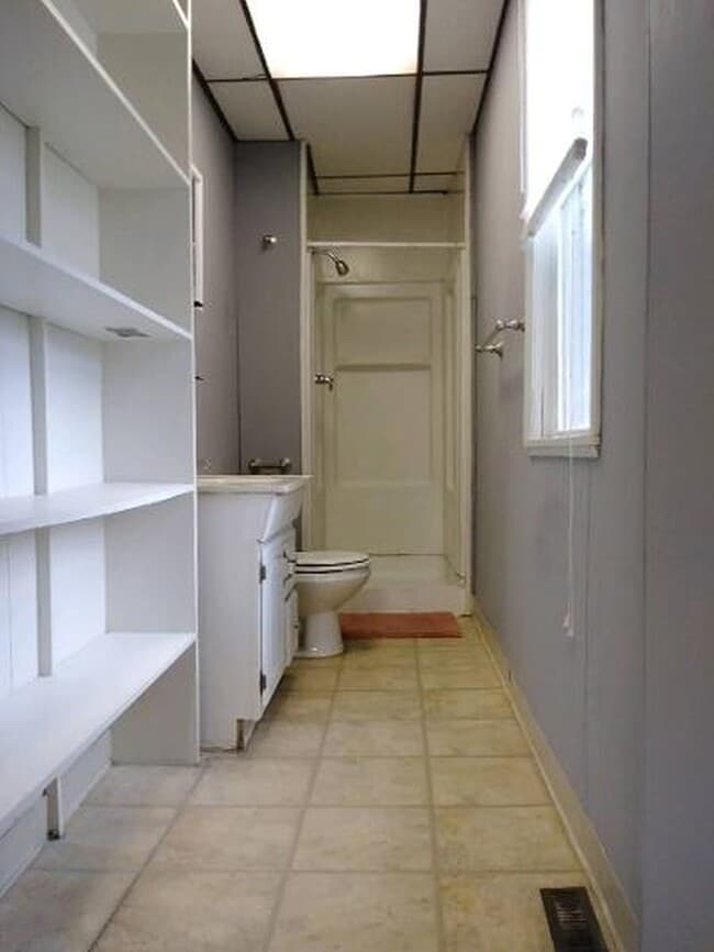 9 Laird Ave, Unit A in Wheatland, PA - Building Photo - Building Photo