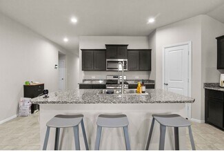 7701 Orange Blossom Rd in Odessa, TX - Building Photo - Building Photo