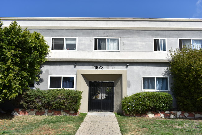 1623 Lomita Blvd in Harbor City, CA - Building Photo - Building Photo