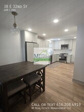 38 E 32nd St in Holland, MI - Building Photo - Building Photo