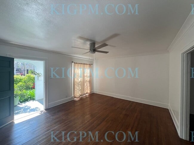 1283 Queen Anne Pl, Unit Unit 1 in Los Angeles, CA - Building Photo - Building Photo