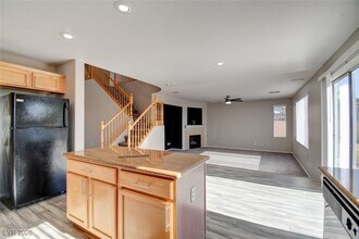 9689 Gentle Spirit Dr in Las Vegas, NV - Building Photo - Building Photo