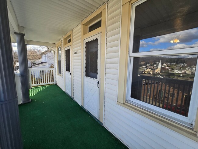 5865-5867-5867 Madison Ave in Export, PA - Building Photo - Building Photo