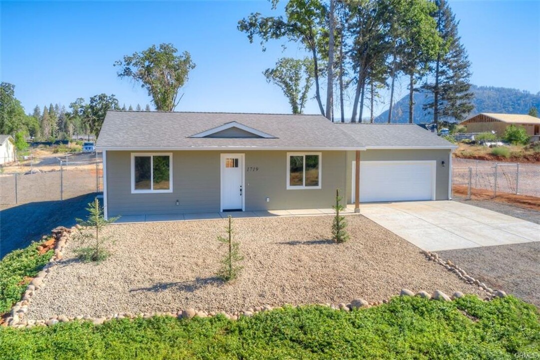 1719 Arany Ct in Paradise, CA - Building Photo