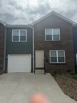 1295 Adams Ave in Milton, WV - Building Photo