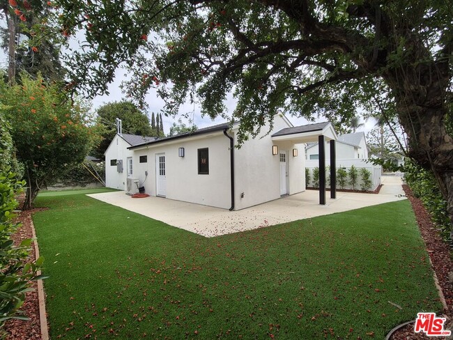 property at 6641 Chimineas Ave