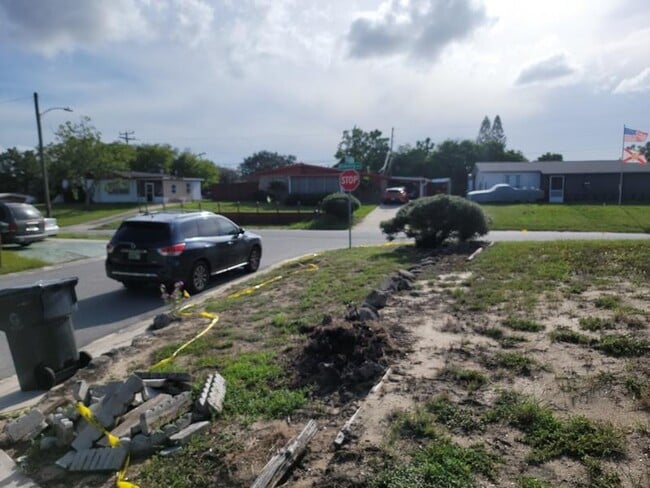 1700 Chaucer Rd in Titusville, FL - Building Photo - Building Photo