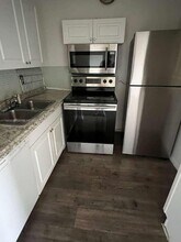 82 Fanshaw B in Boca Raton, FL - Building Photo - Building Photo