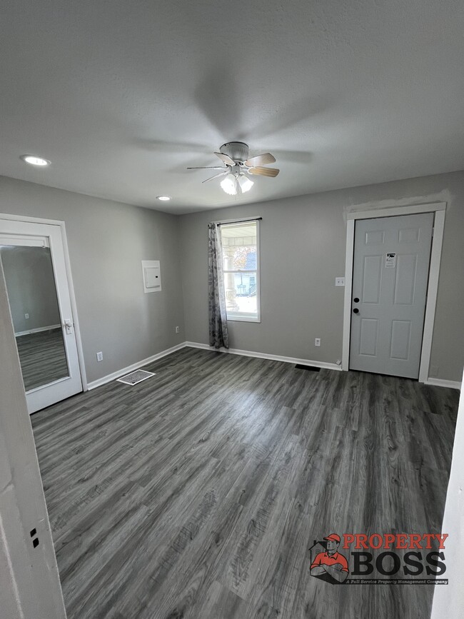 1701 Elston St in Michigan City, IN - Building Photo - Building Photo