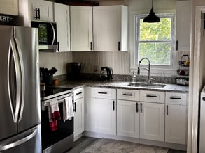 1 A Mayfair Dr in Millbury, MA - Building Photo - Building Photo