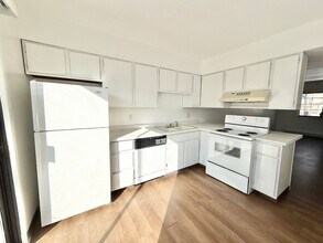 43 Royal Crest Dr in Pueblo, CO - Building Photo - Building Photo