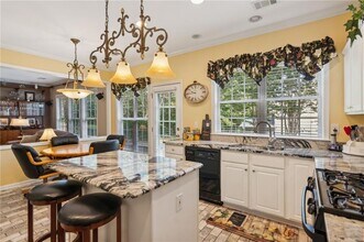 15 Hawnley Trl in Suwanee, GA - Building Photo - Building Photo